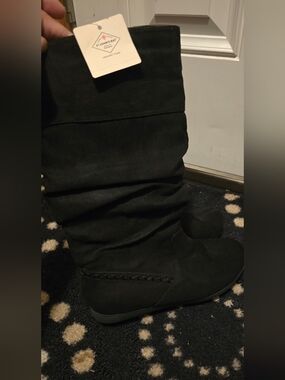 St. John's Bay Memory Foam Boots Black